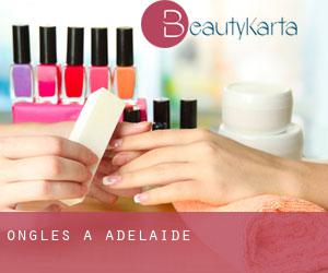 Ongles à Adélaïde