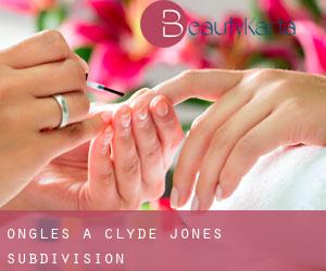Ongles à Clyde Jones Subdivision