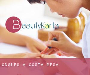 Ongles à Costa Mesa