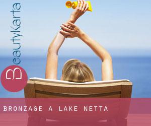 Bronzage à Lake Netta